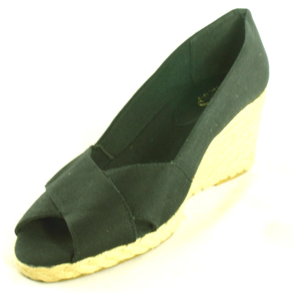 New CHAPS Dakoda Black Canvas Peep Toe Wedges